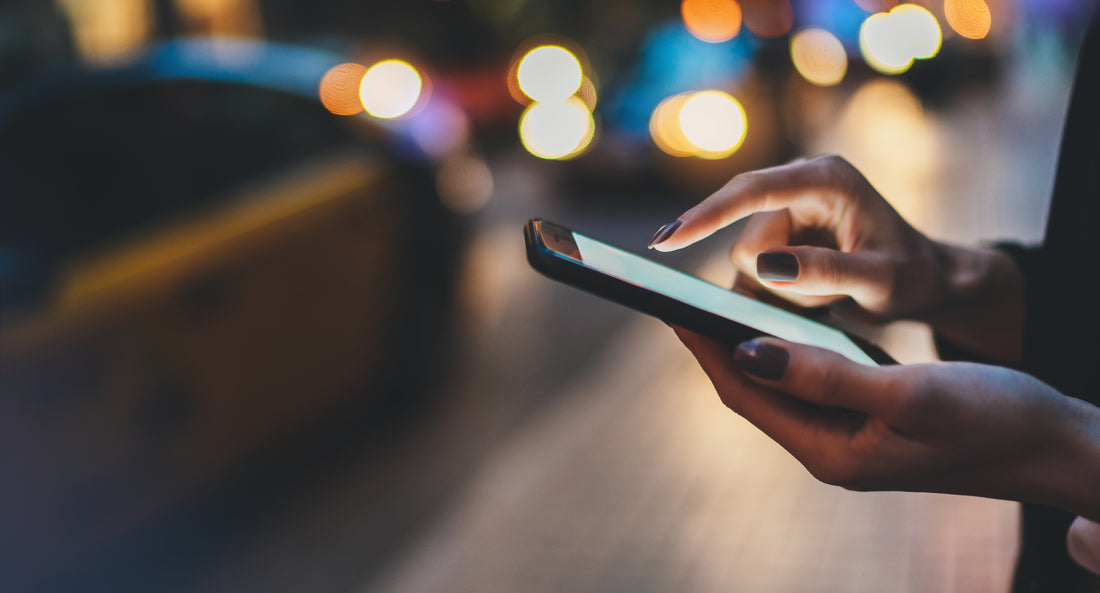 見守りサービスは高齢の親が近くに住んでいる場合でもこんな使い方ができます!見守りサービスで安心して生活をするためのポイントとは?